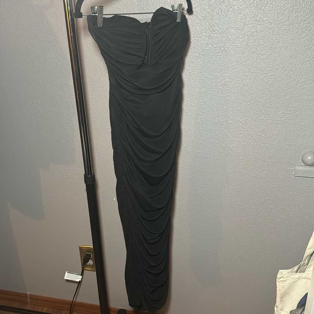 Prettylittlething dress